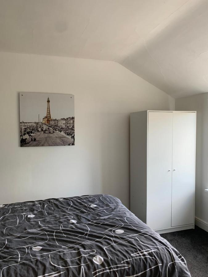 Willa Beautiful House In A Perfect Location Lytham St Annes Zewnętrze zdjęcie